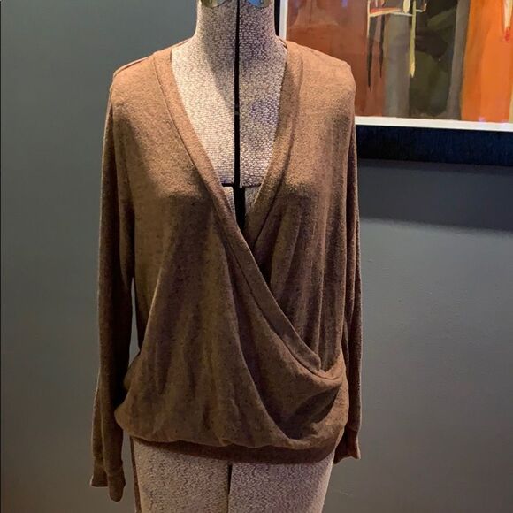 soprano marled chocolate/black faux wrap top, M - Picture 1 of 5